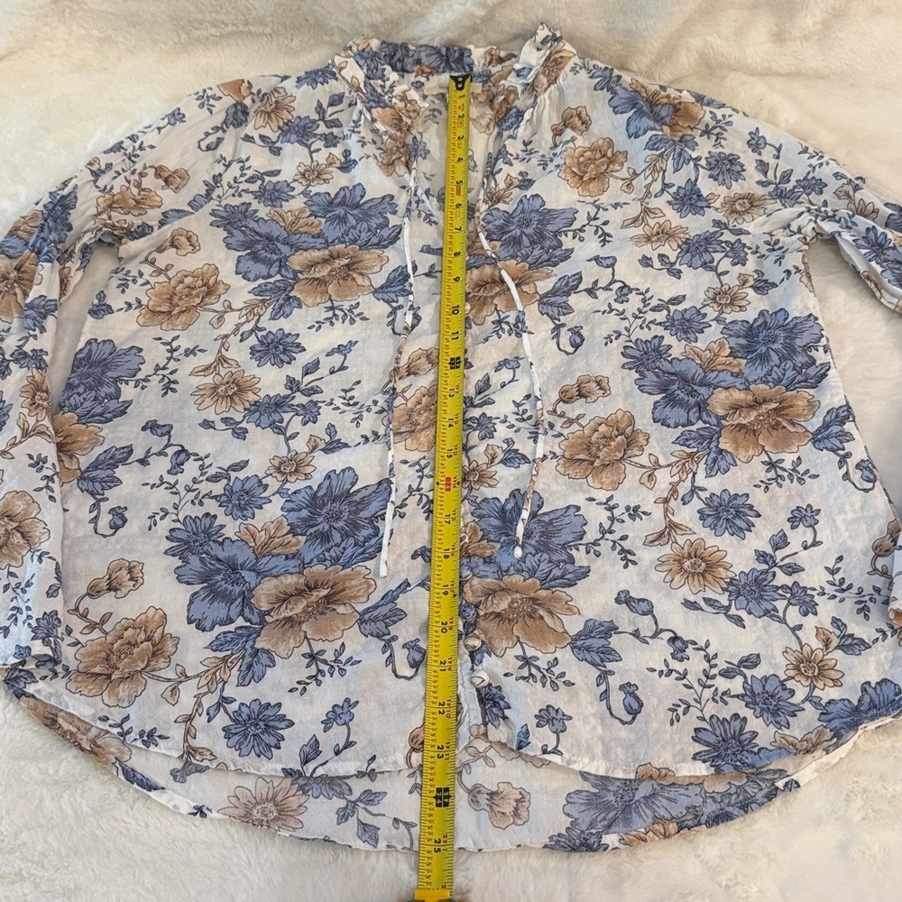 Umgee Blue & Tan Floral Bell Sleeve Boho, Romantic, Cottagecore Blouse - Picture 13 of 15